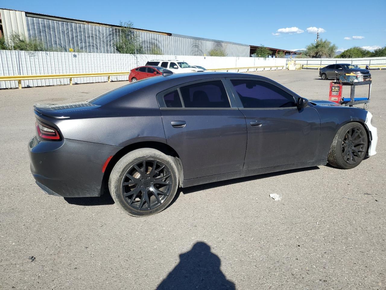 2018 Dodge Charger R/T - Image 3