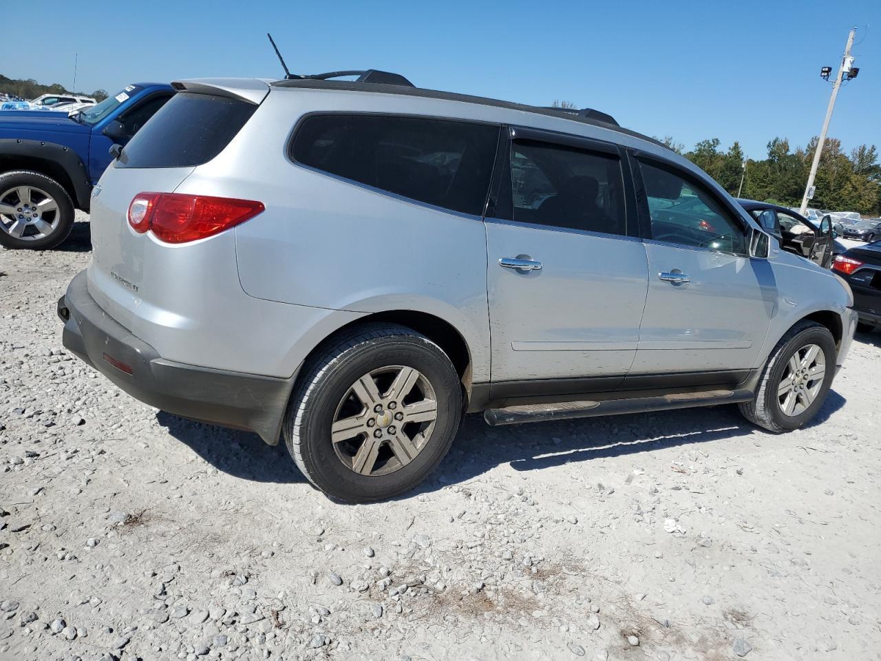 2011 Chevrolet Traverse Lt - Фото 3