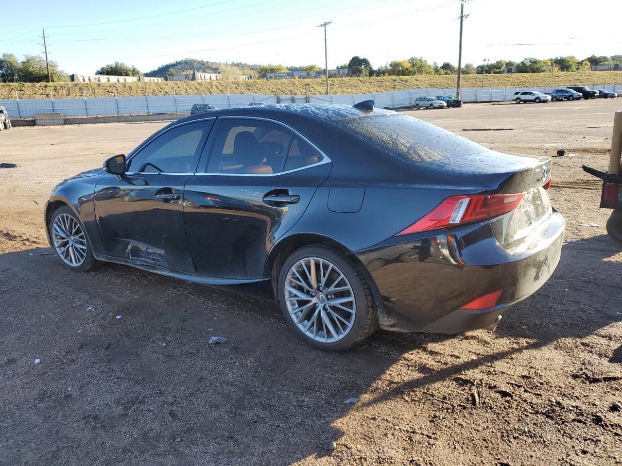 2014 Lexus Is 250 - Image 2