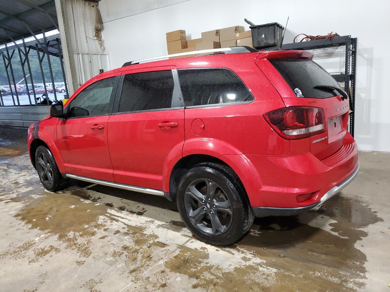 2019 Dodge Journey Crossroad - Фото 2
