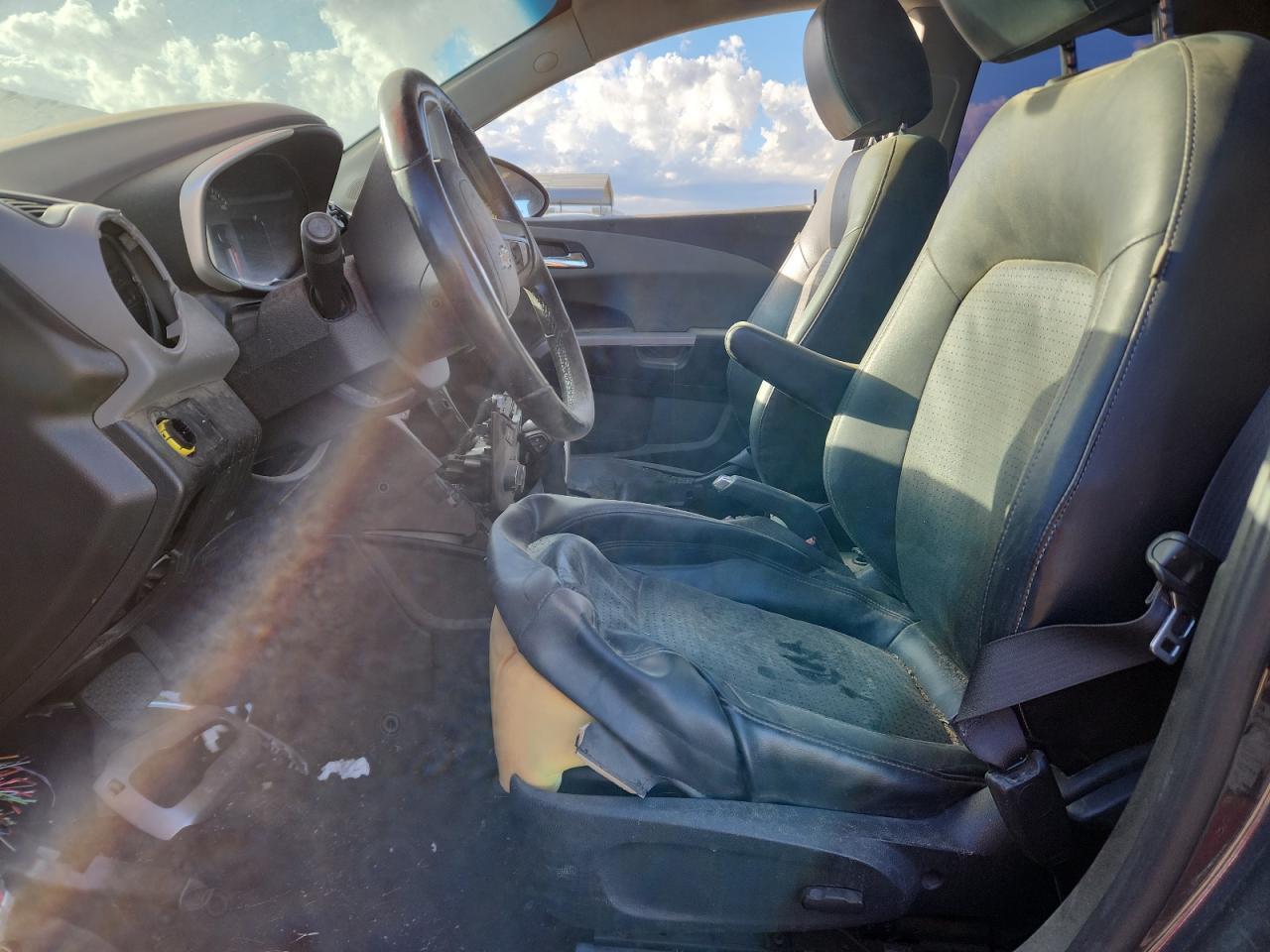 2017 Chevrolet Sonic Premier - Фото 7