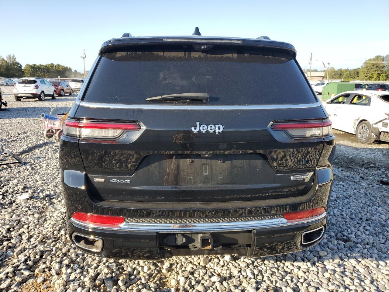 2021 Jeep Grand Cherokee L Overland - Image 6