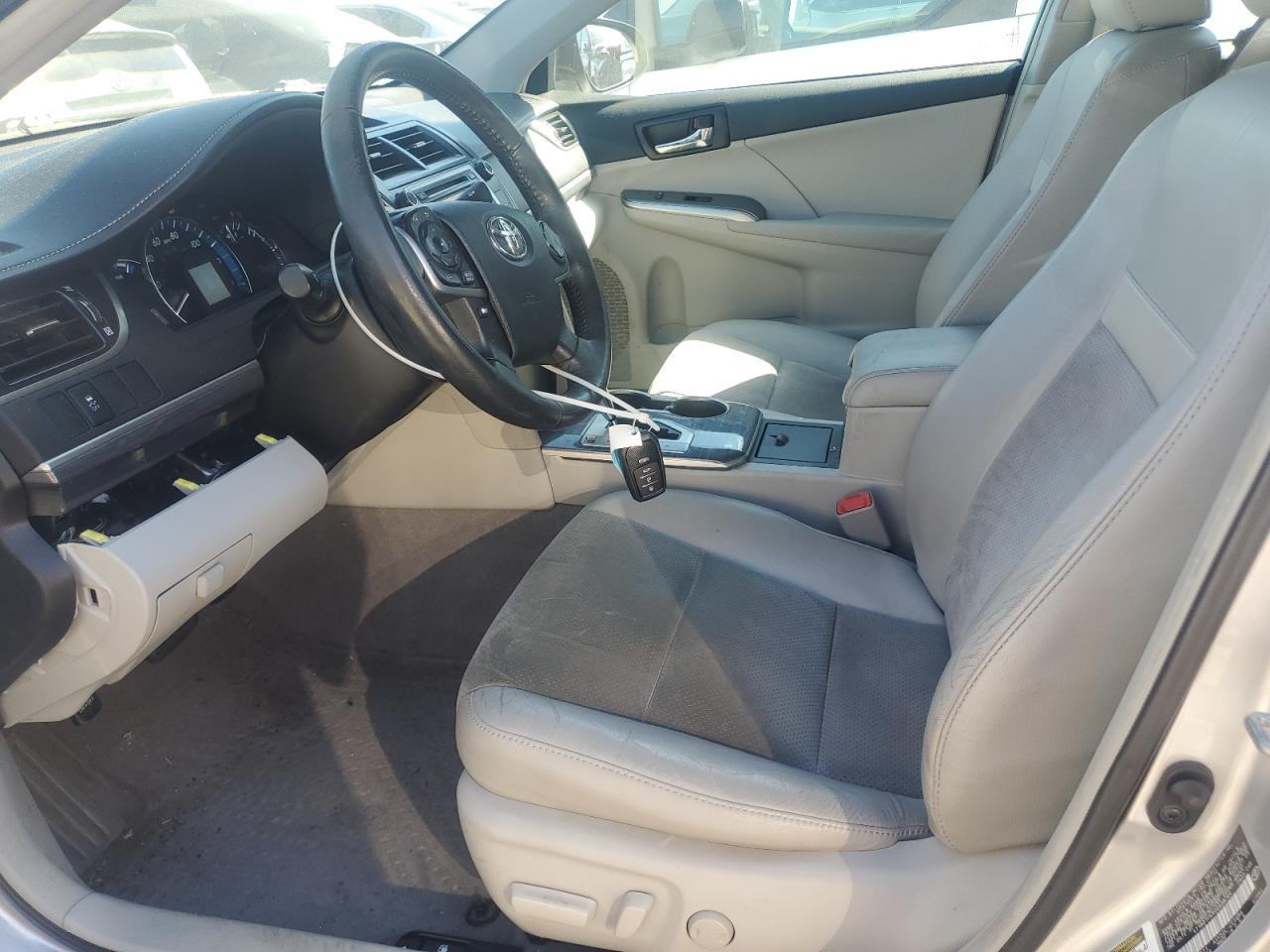 2012 Toyota Camry Hybrid - Фото 7