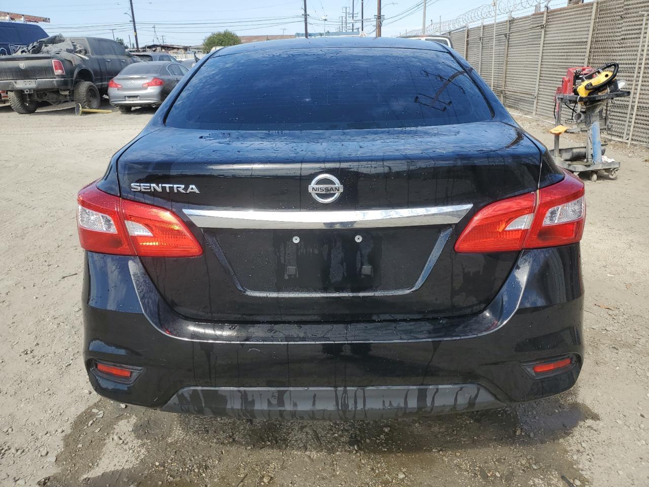 2018 Nissan Sentra S - Image 6