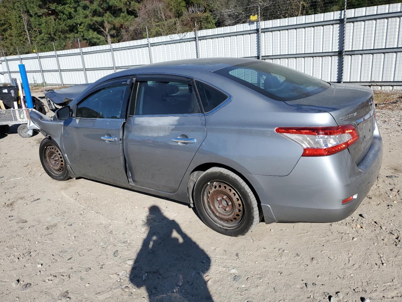 2014 Nissan Sentra S - Фото 2