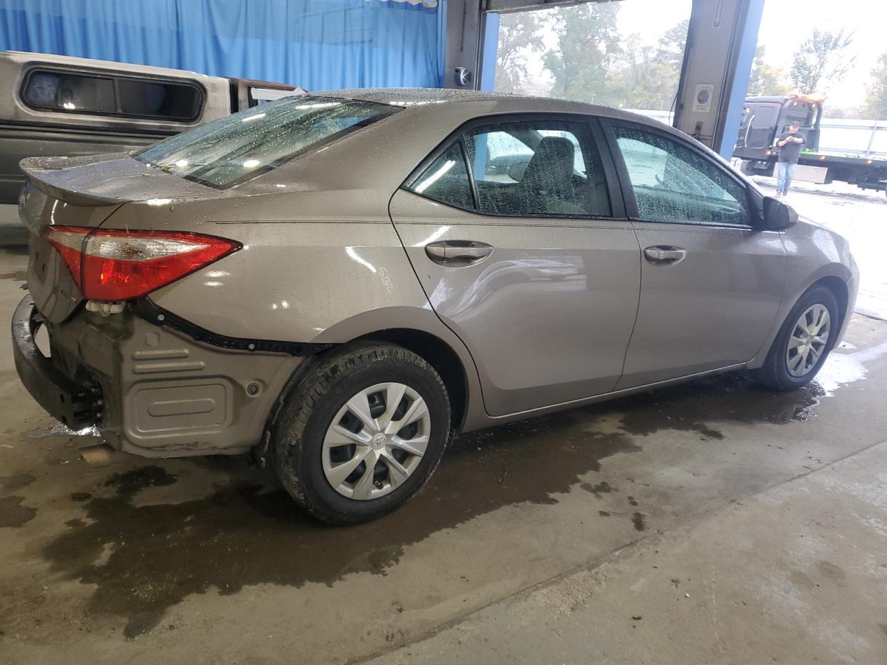 2014 Toyota Corolla Eco - Фото 3