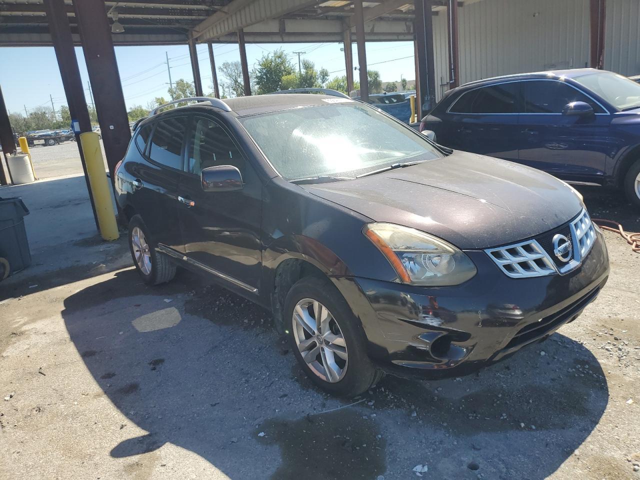 2013 Nissan Rogue S - Image 4