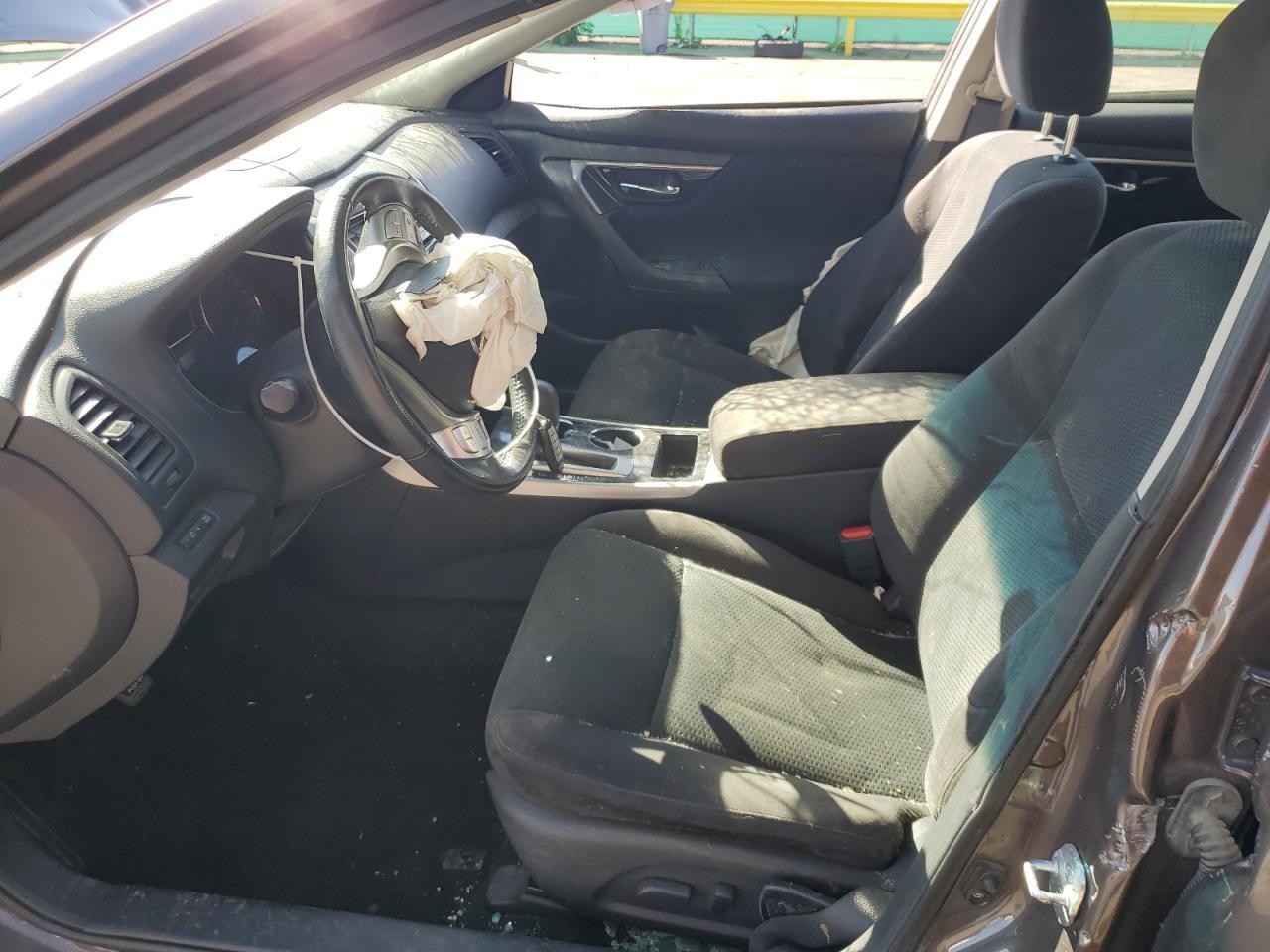 2014 Nissan Altima 2.5 - Image 7