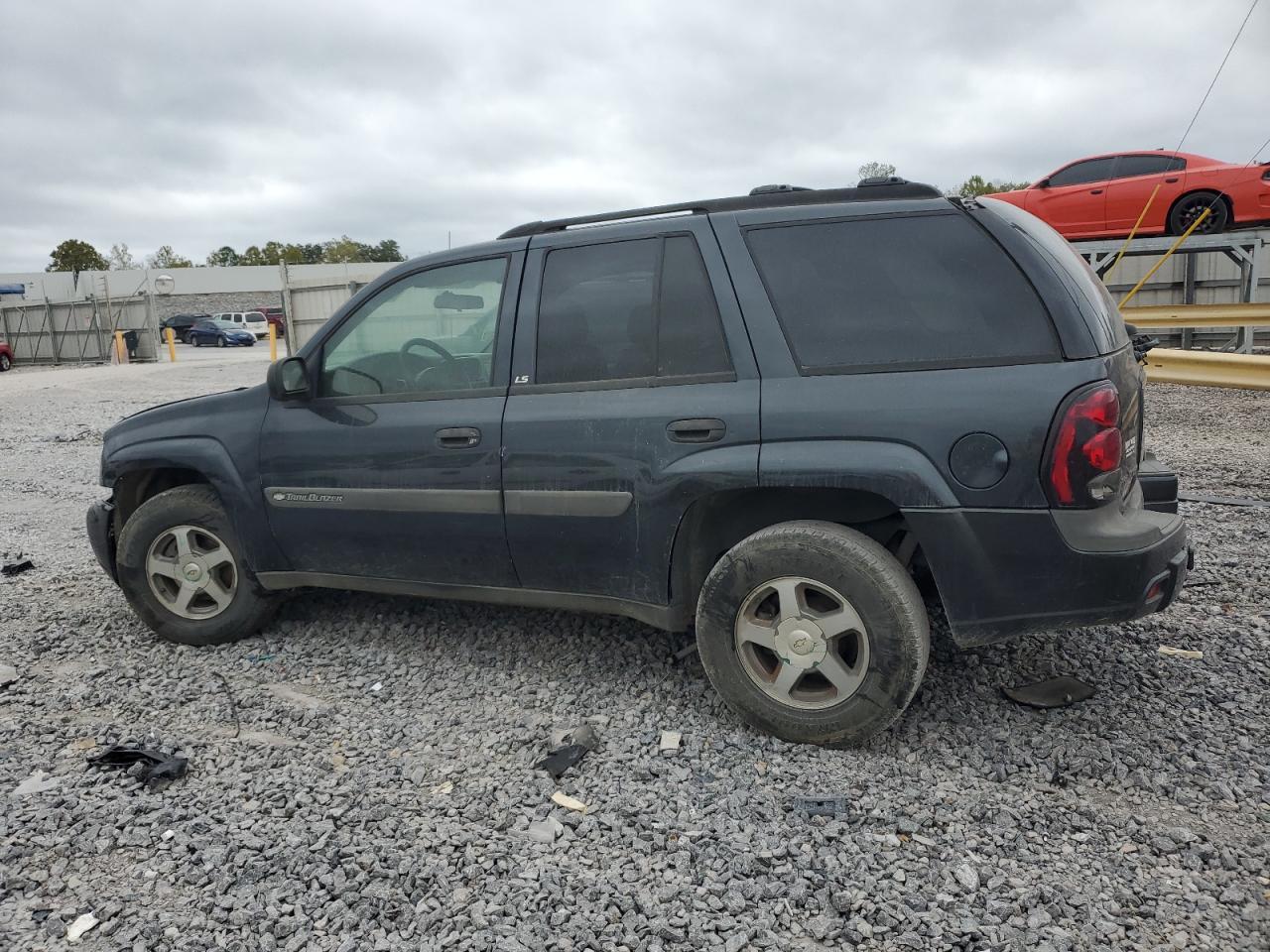 2004 Chevrolet Trailblazer Ls - Image 2