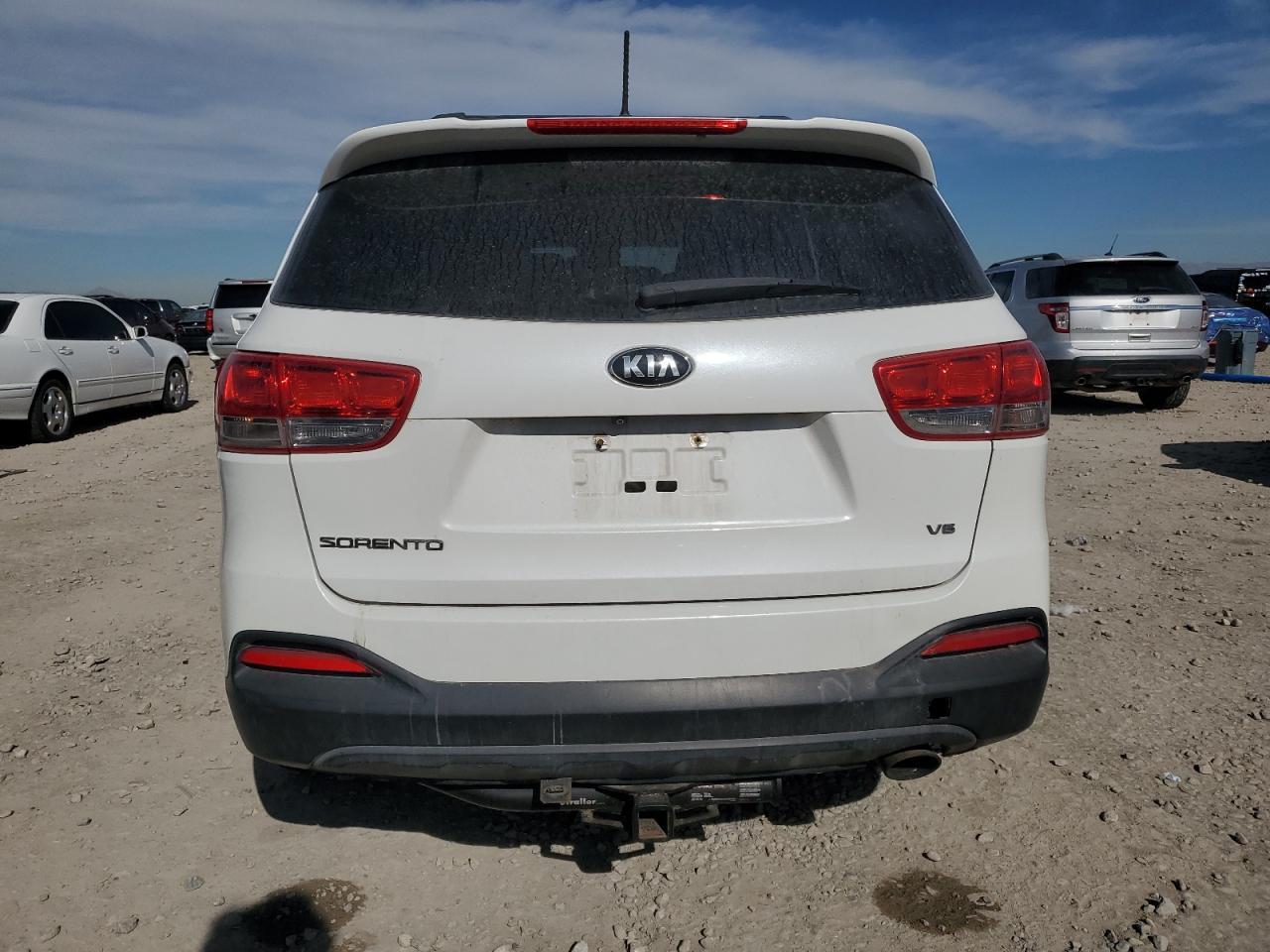 2017 Kia Sorento Lx - Image 6