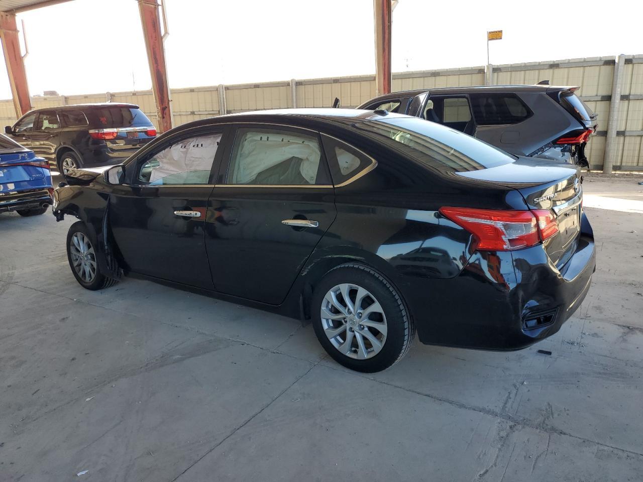 2017 Nissan Sentra S - Фото 2