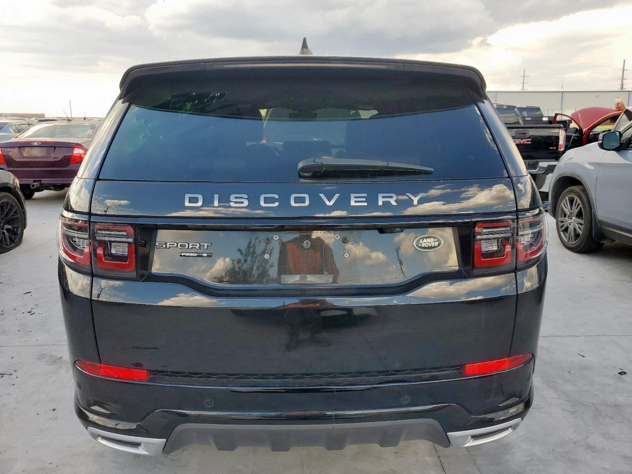 2020 Land Rover Discovery Sport S R-Dynamic - Фото 6