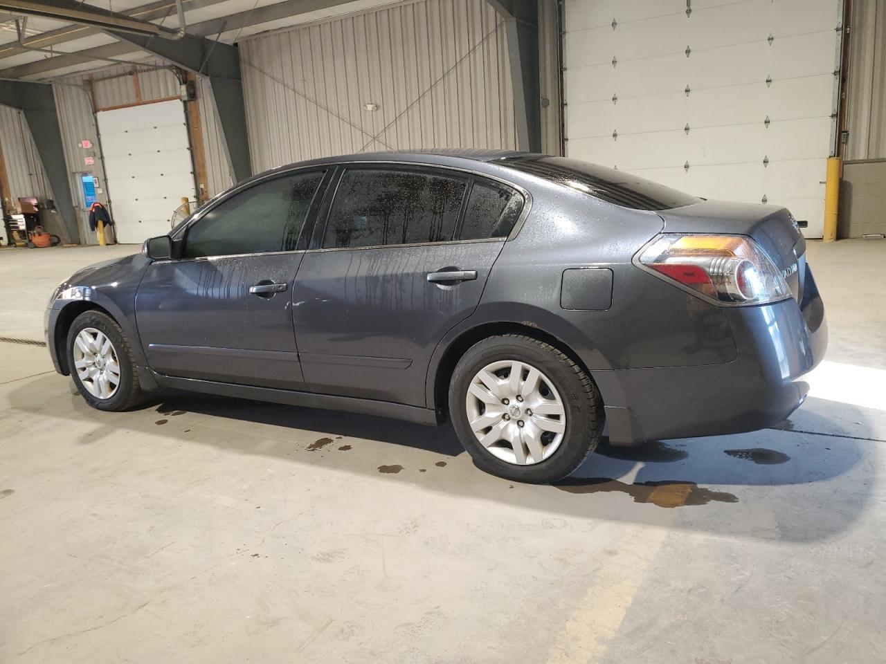 2009 Nissan Altima 2.5 - Фото 2
