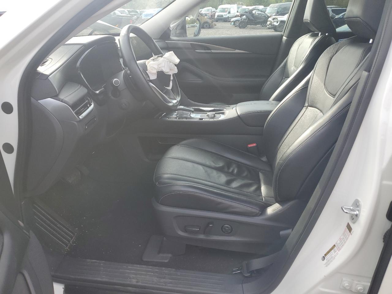 2023 Infiniti Qx60 Luxe - Image 7