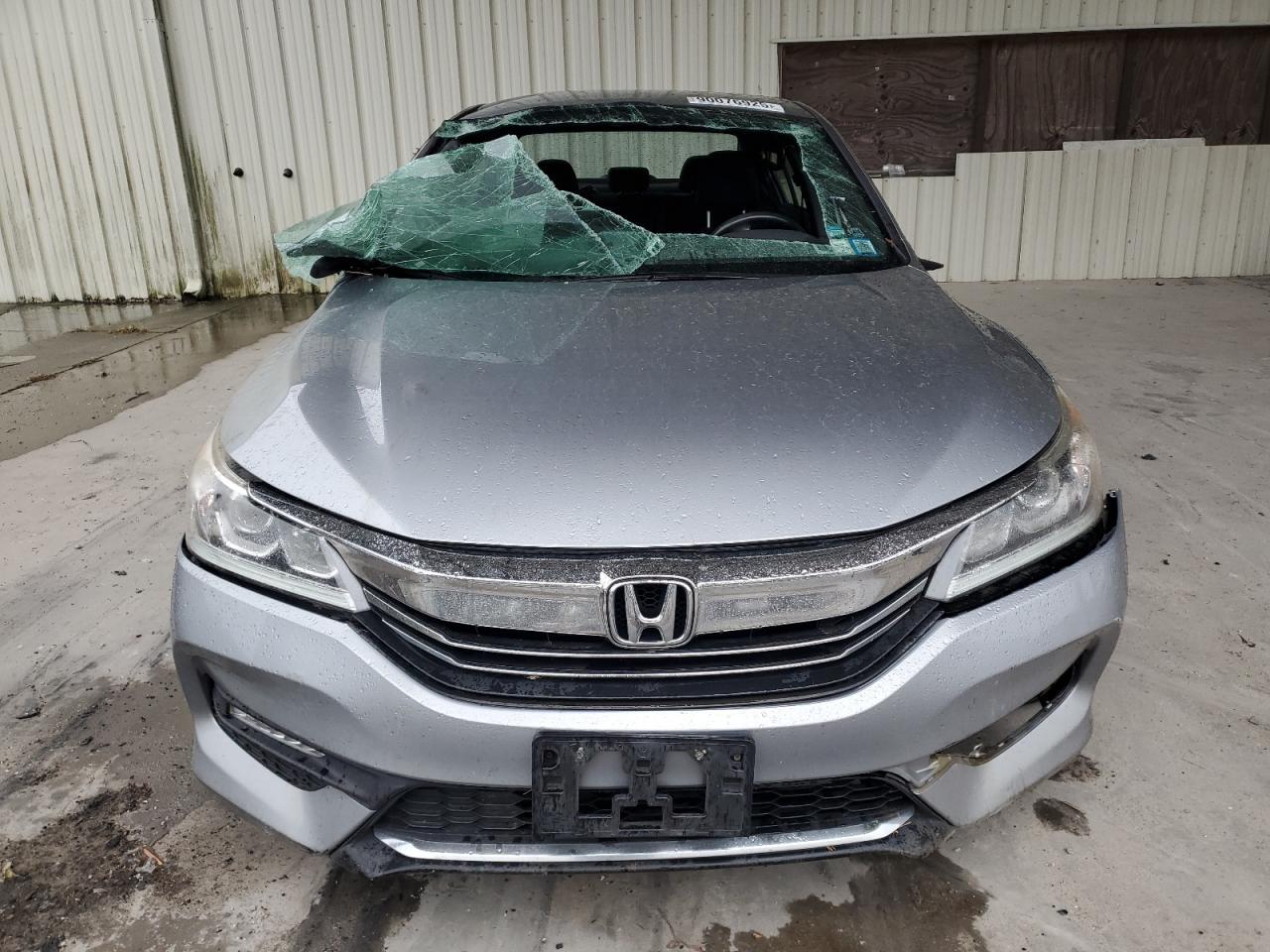 2017 Honda Accord Sport - Фото 5