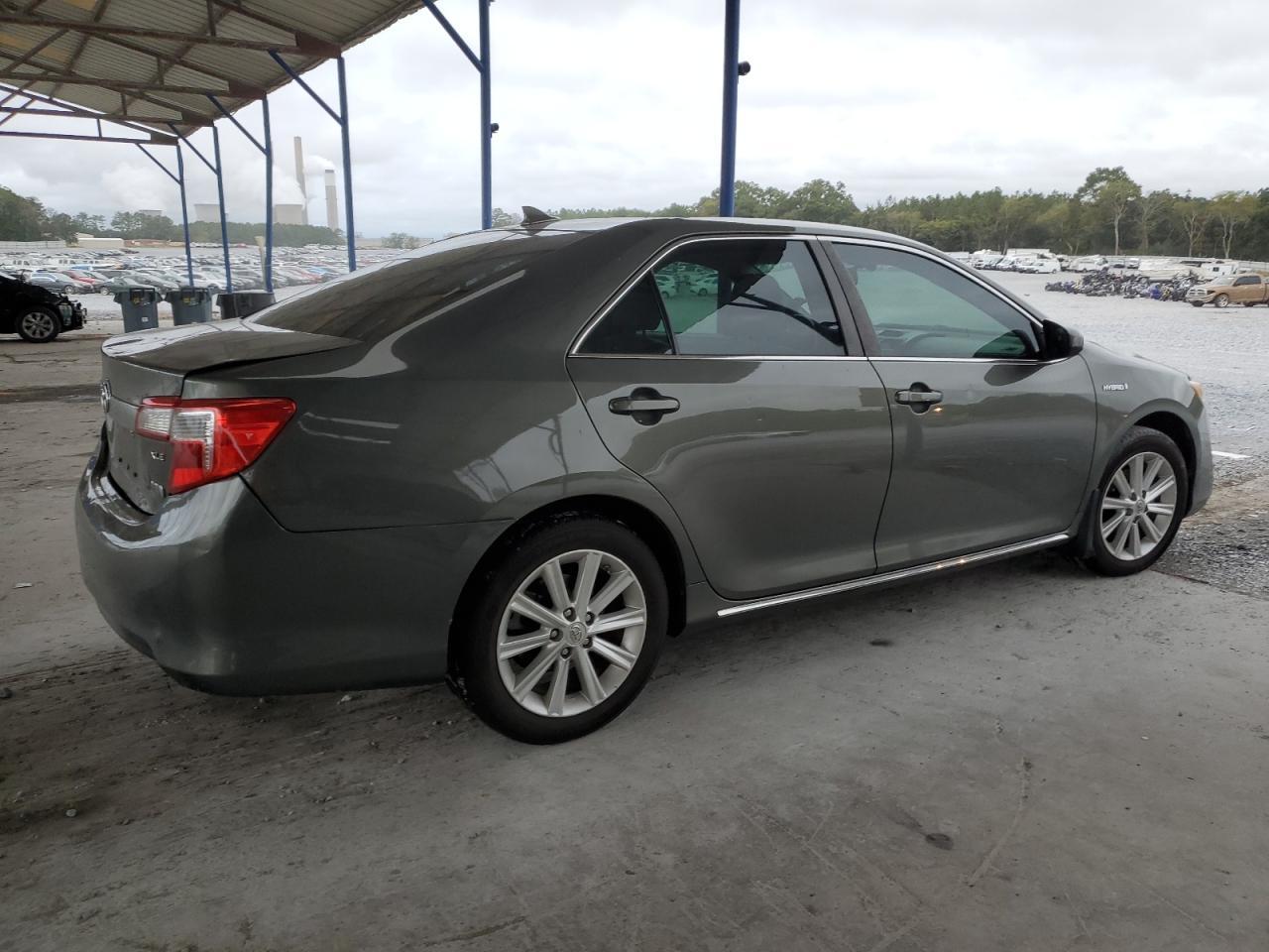 2012 Toyota Camry Hybrid - Фото 3