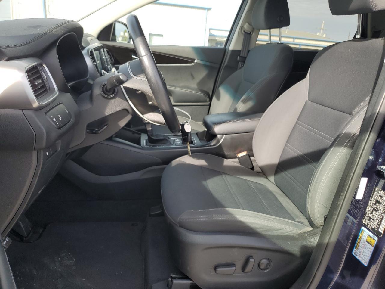 2020 Kia Sorento L - Image 7