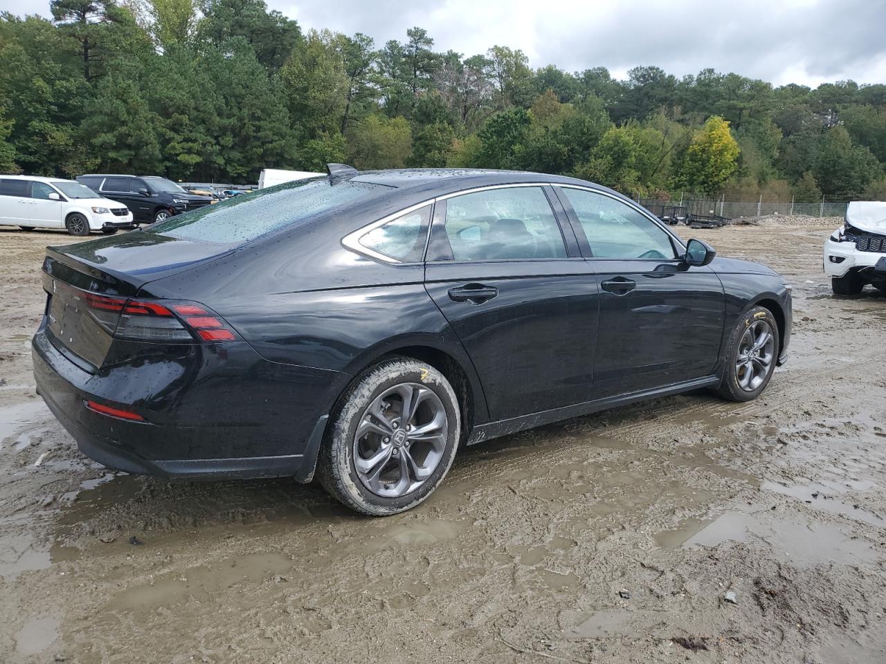 2023 Honda Accord Ex - Image 3