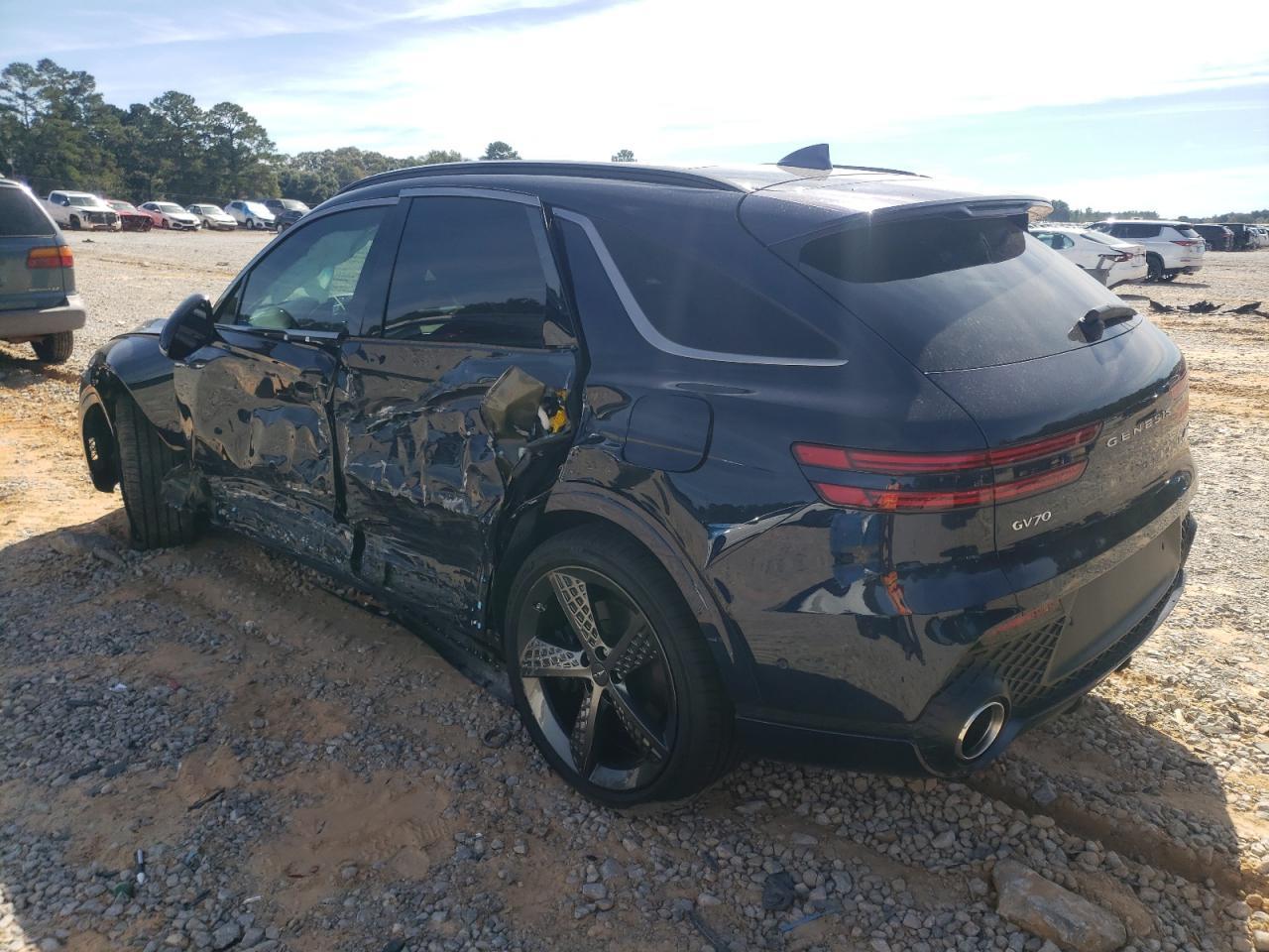 2025 Genesis Gv70 Base - Фото 2