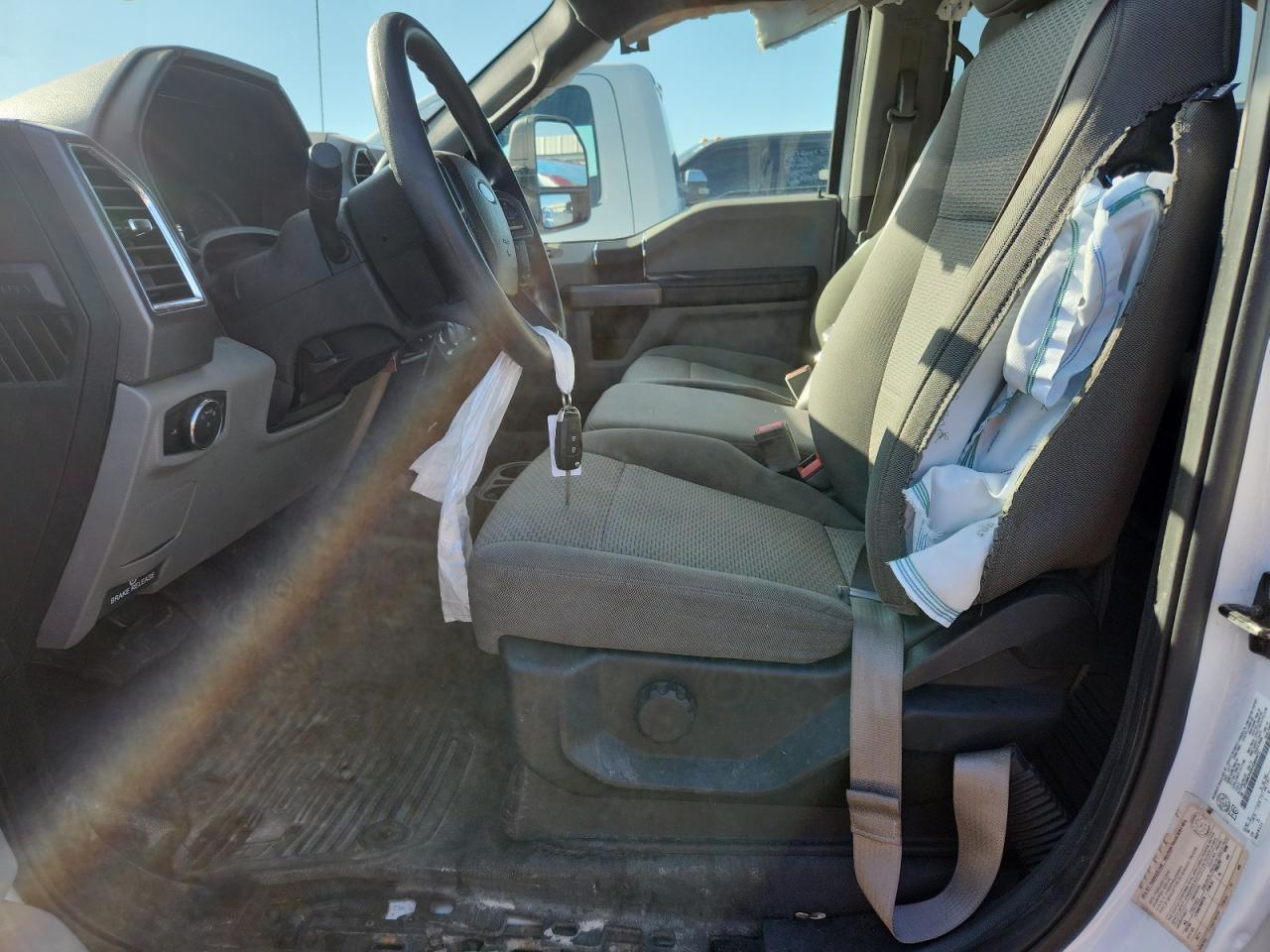 2018 Ford Super Duty F-350 W/D - Фото 7