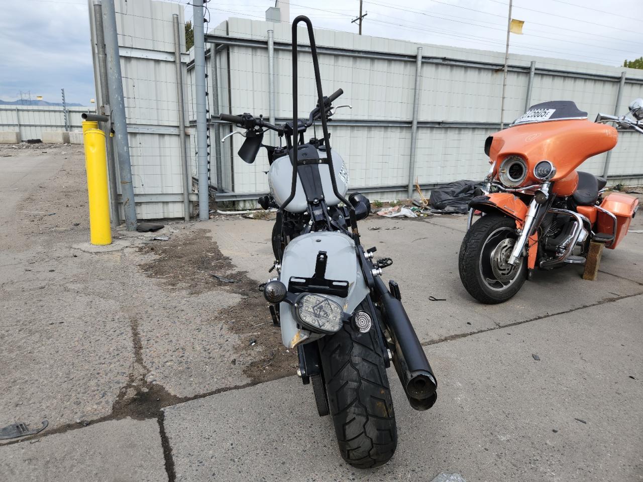 2024 Harley-Davidson Fxlrst - Фото 4