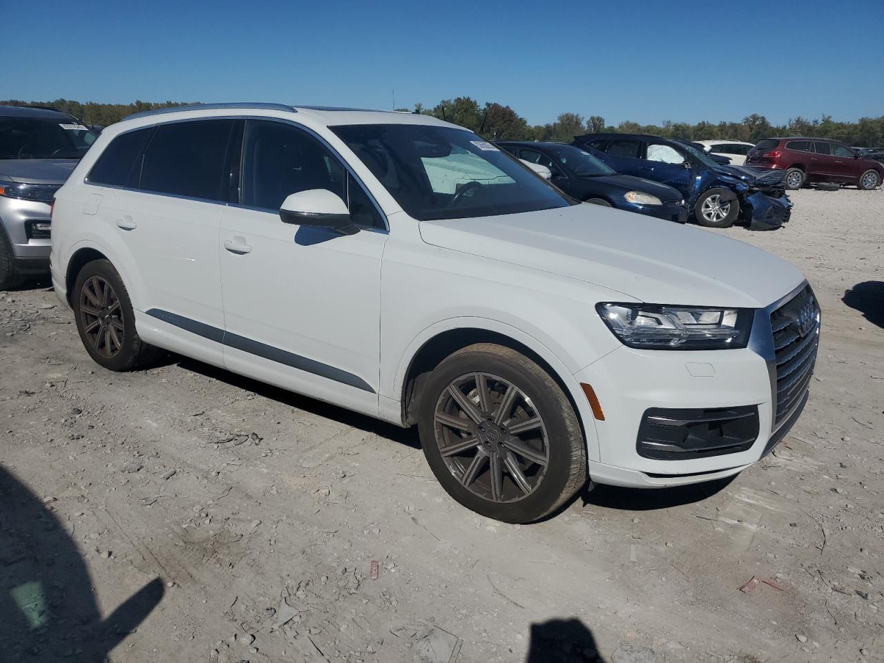 2018 Audi Q7 Premium Plus - Image 4