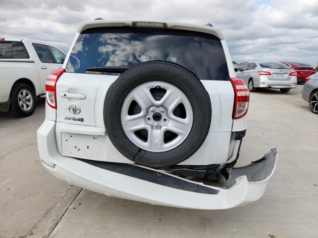 2012 Toyota Rav4 Limited - Фото 6