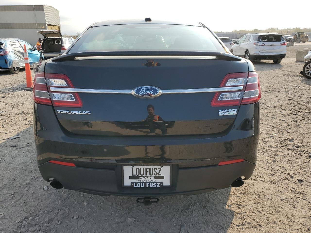 2018 Ford Taurus Sho - Image 6