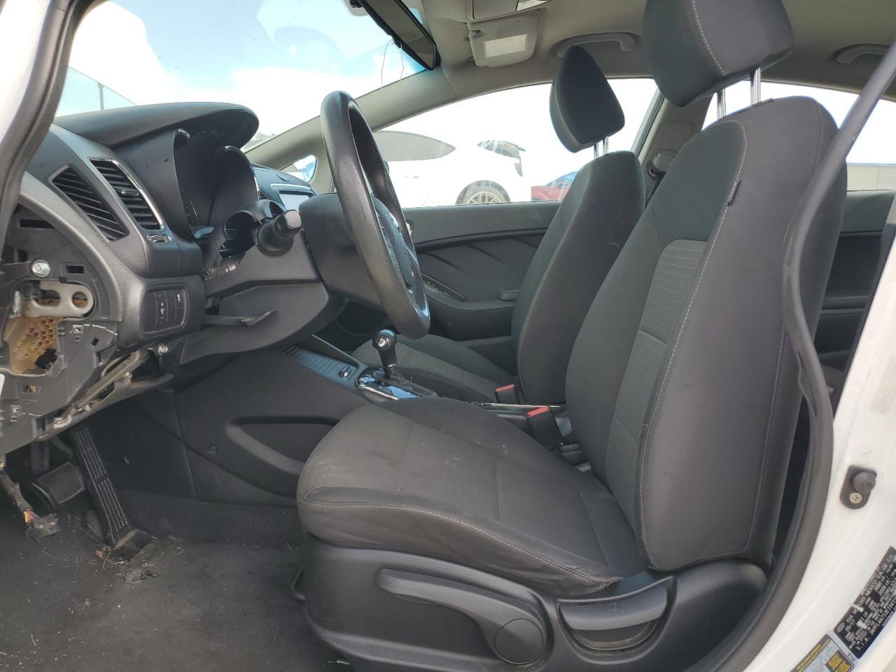 2018 Kia Forte Lx - Image 7