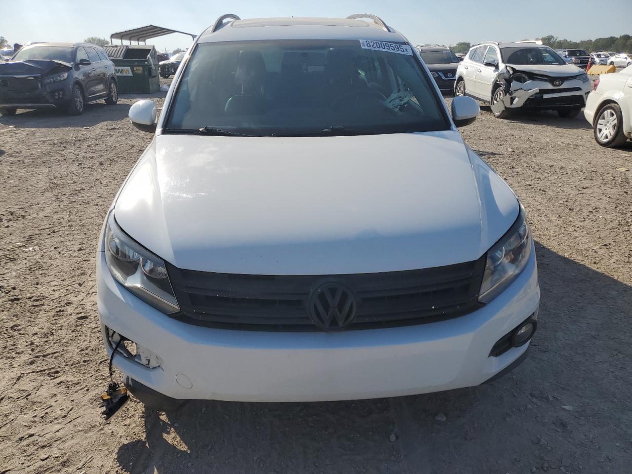 2015 Volkswagen Tiguan S - Фото 5