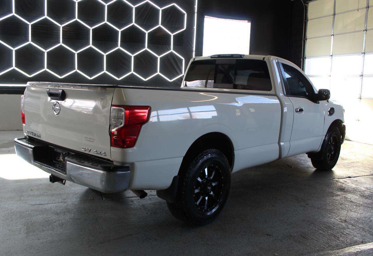 2017 Nissan Titan S - Фото 3