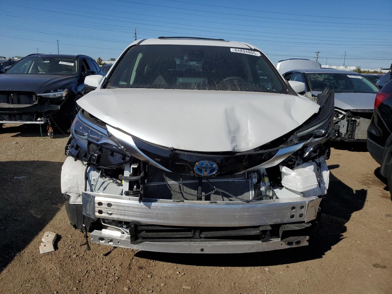 2024 Toyota Sienna Limited - Фото 5