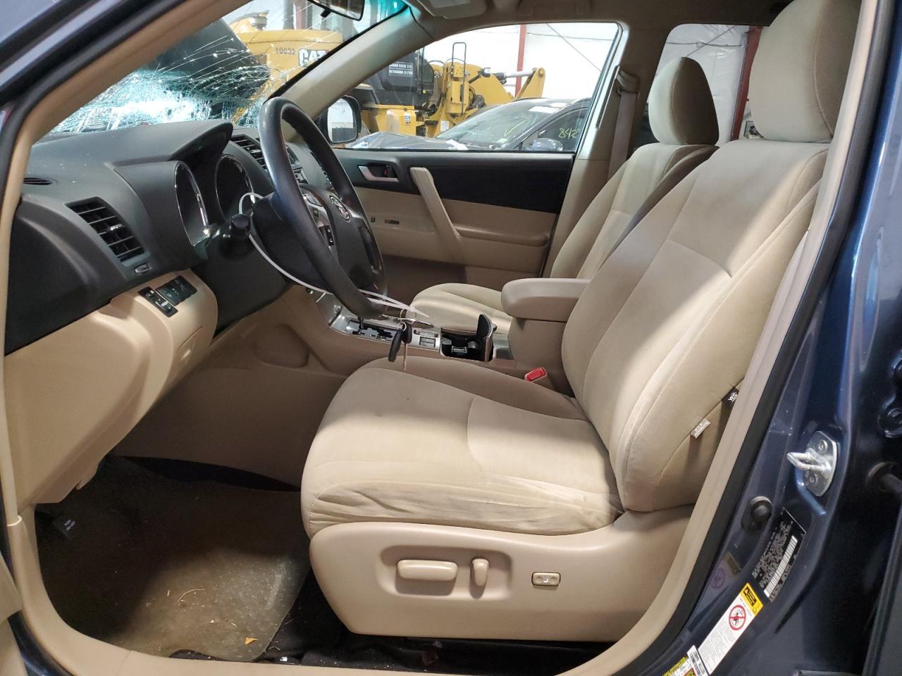 2013 Toyota Highlander Base - Фото 7