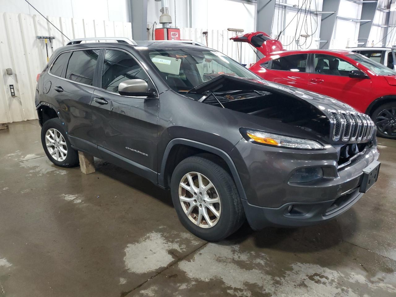 2015 Jeep Cherokee Latitude - Фото 4