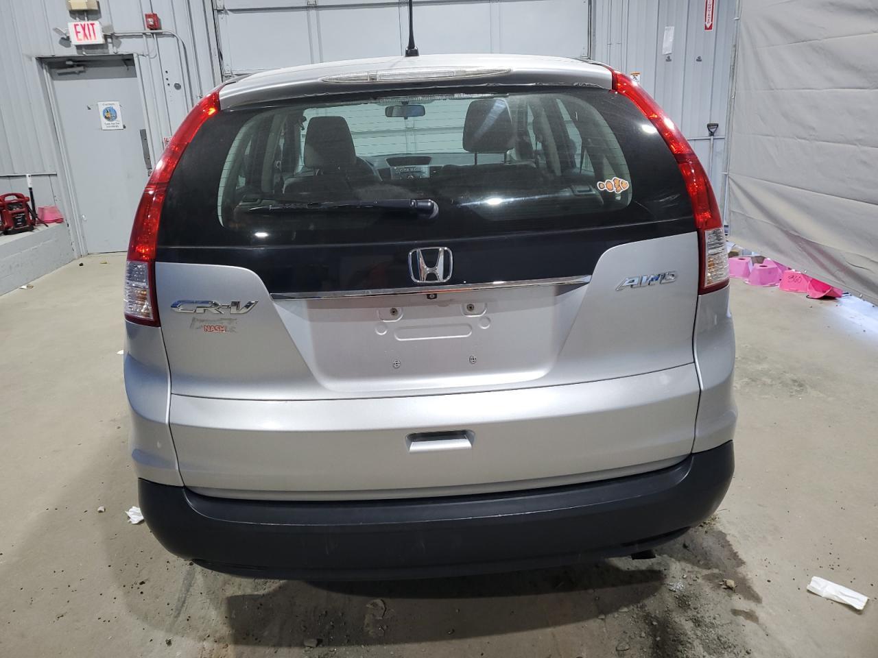2014 Honda Cr-V Lx - Image 6