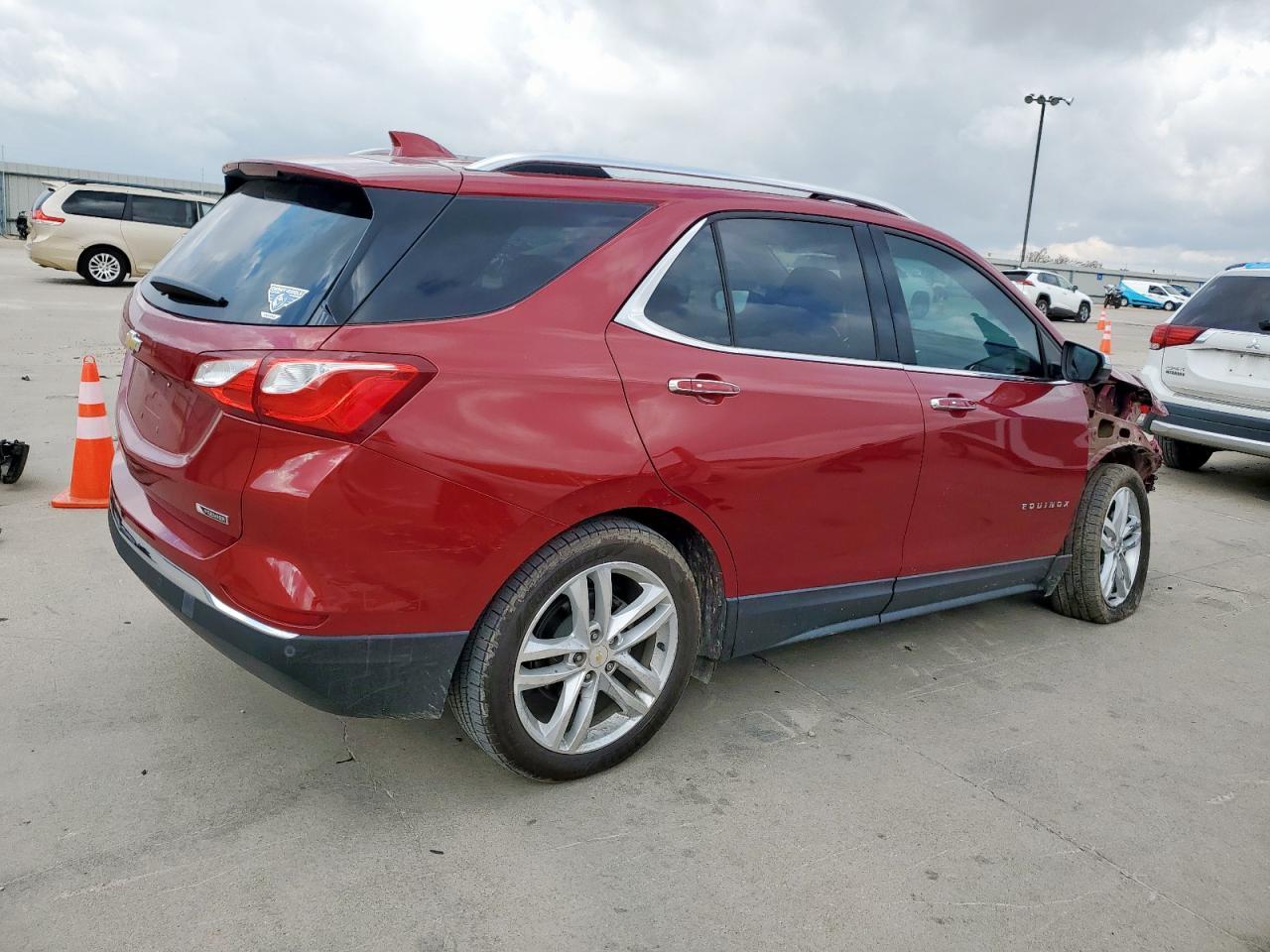 2018 Chevrolet Equinox Premier - Фото 3