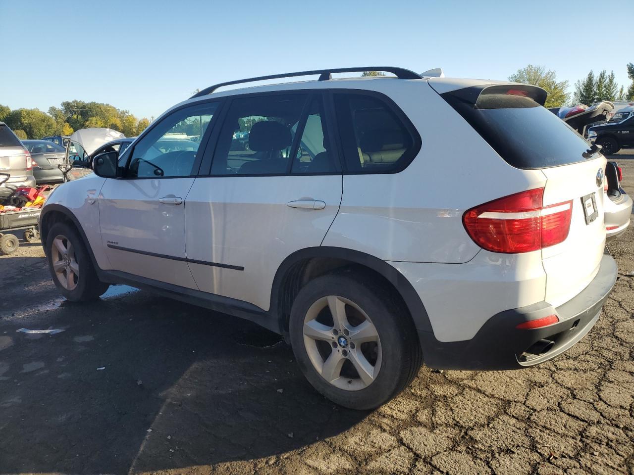 2009 BMW X5 xDrive30I - Image 2