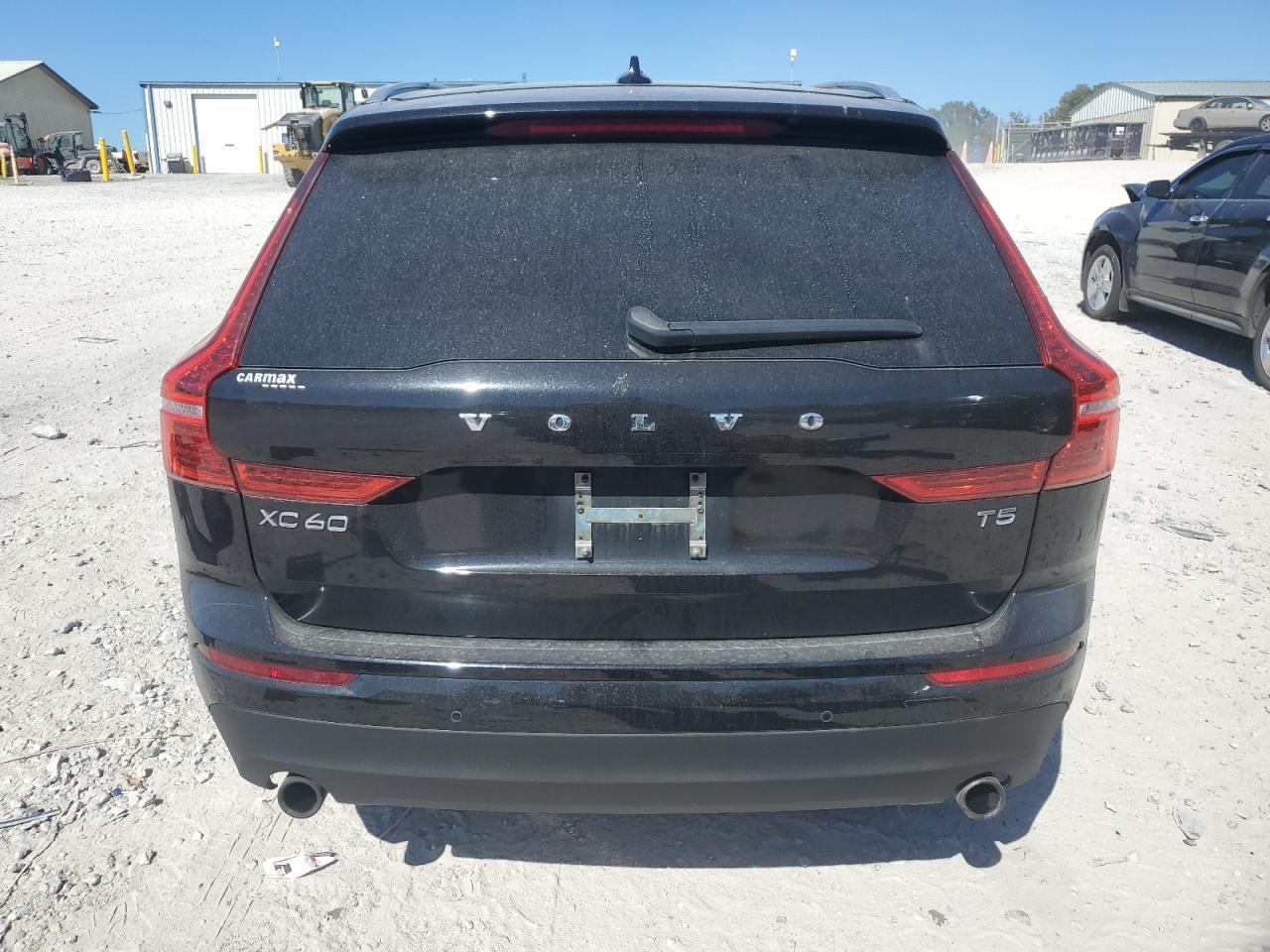 2020 Volvo Xc60 T5 Momentum - Фото 6