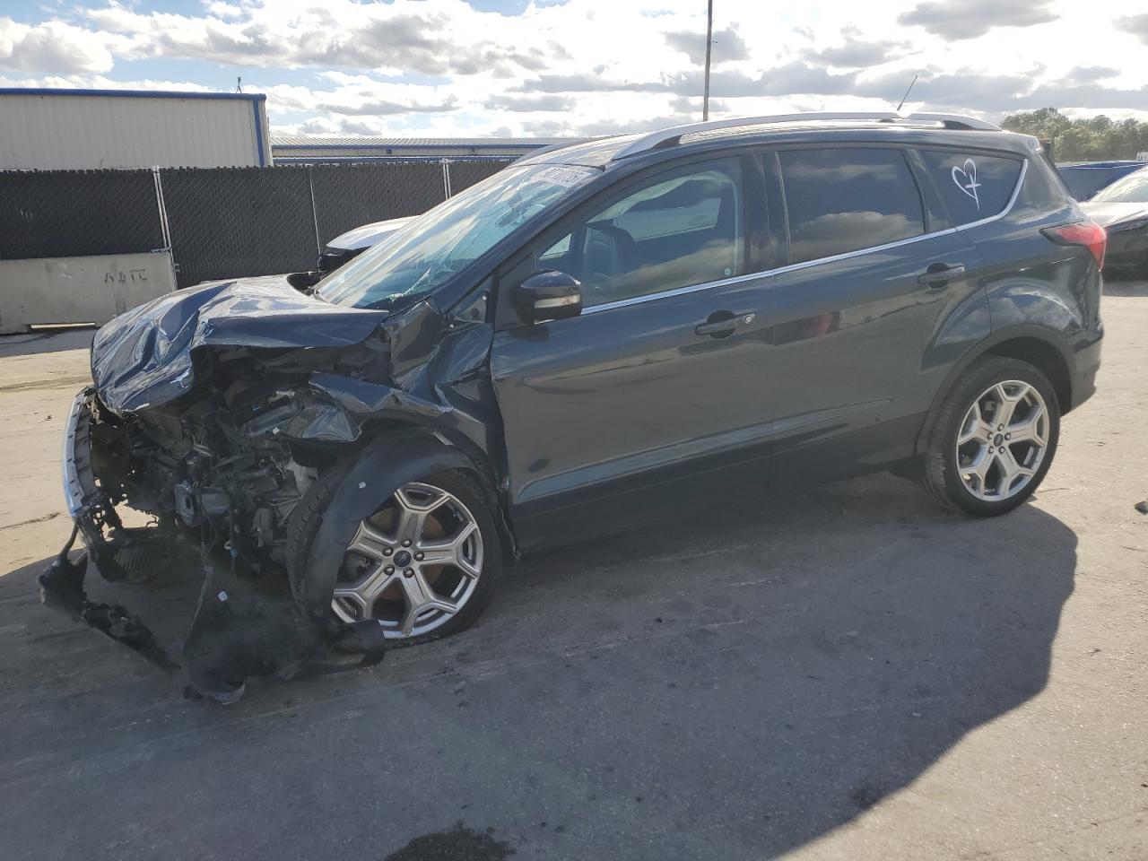 2019 Ford Escape Titanium