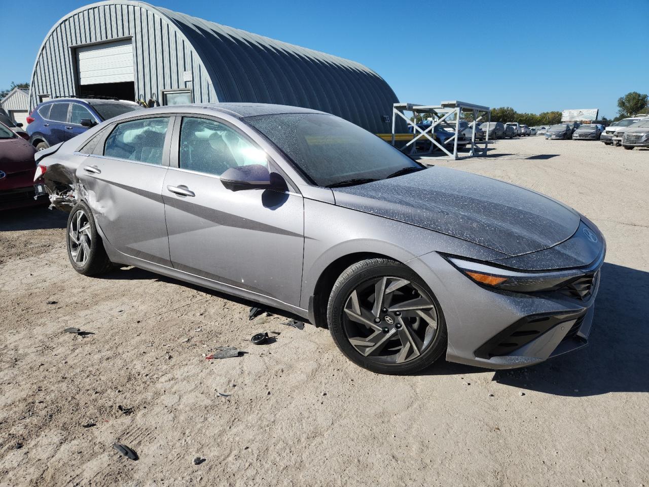 2024 Hyundai Elantra Limited - Image 4