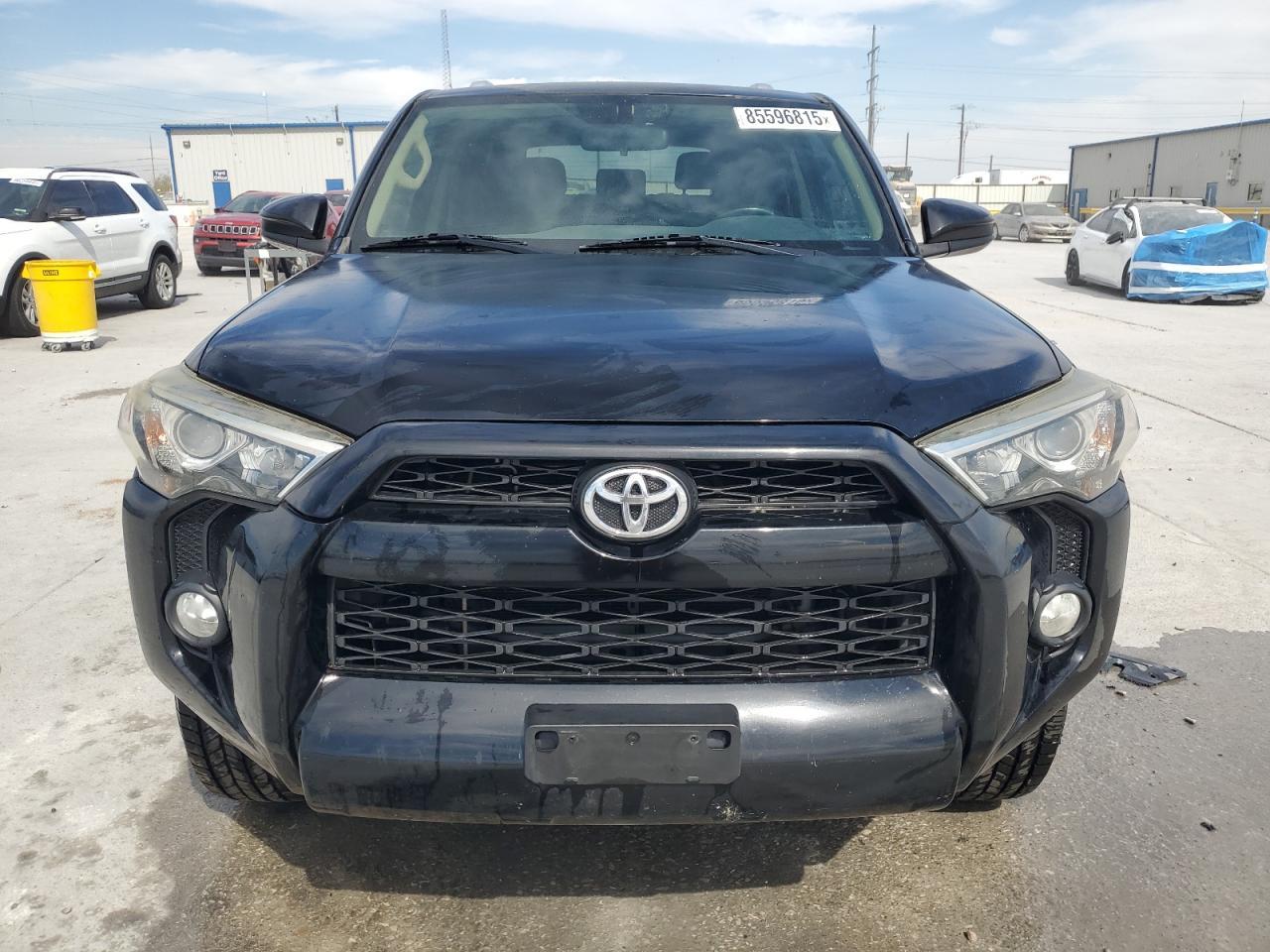 2014 Toyota 4Runner Sr5 - Image 5