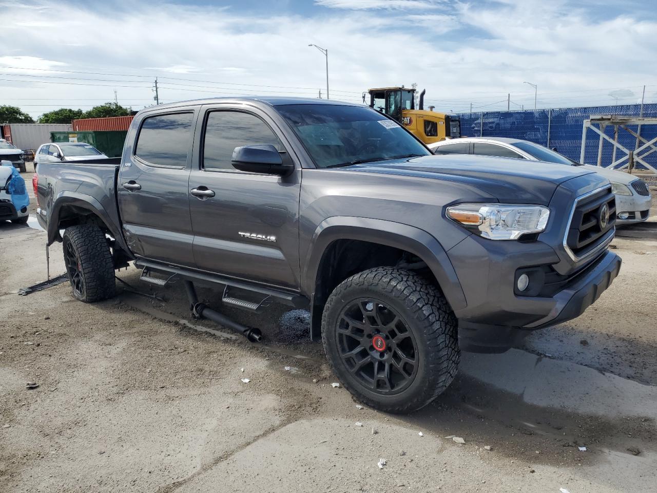 2021 Toyota Tacoma Double Cab - Фото 4