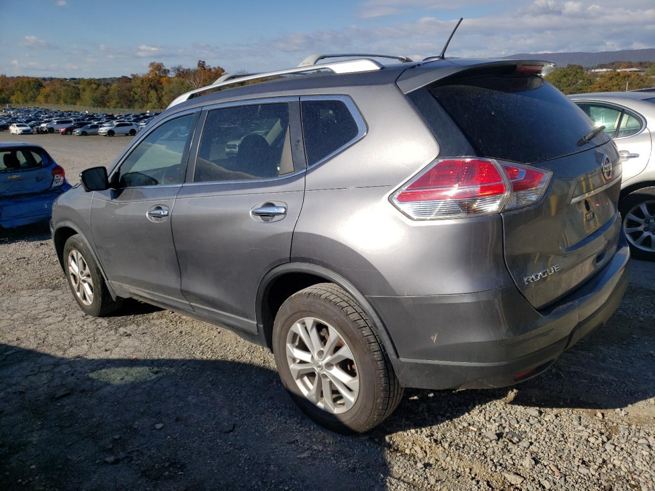 2016 Nissan Rogue S - Image 2