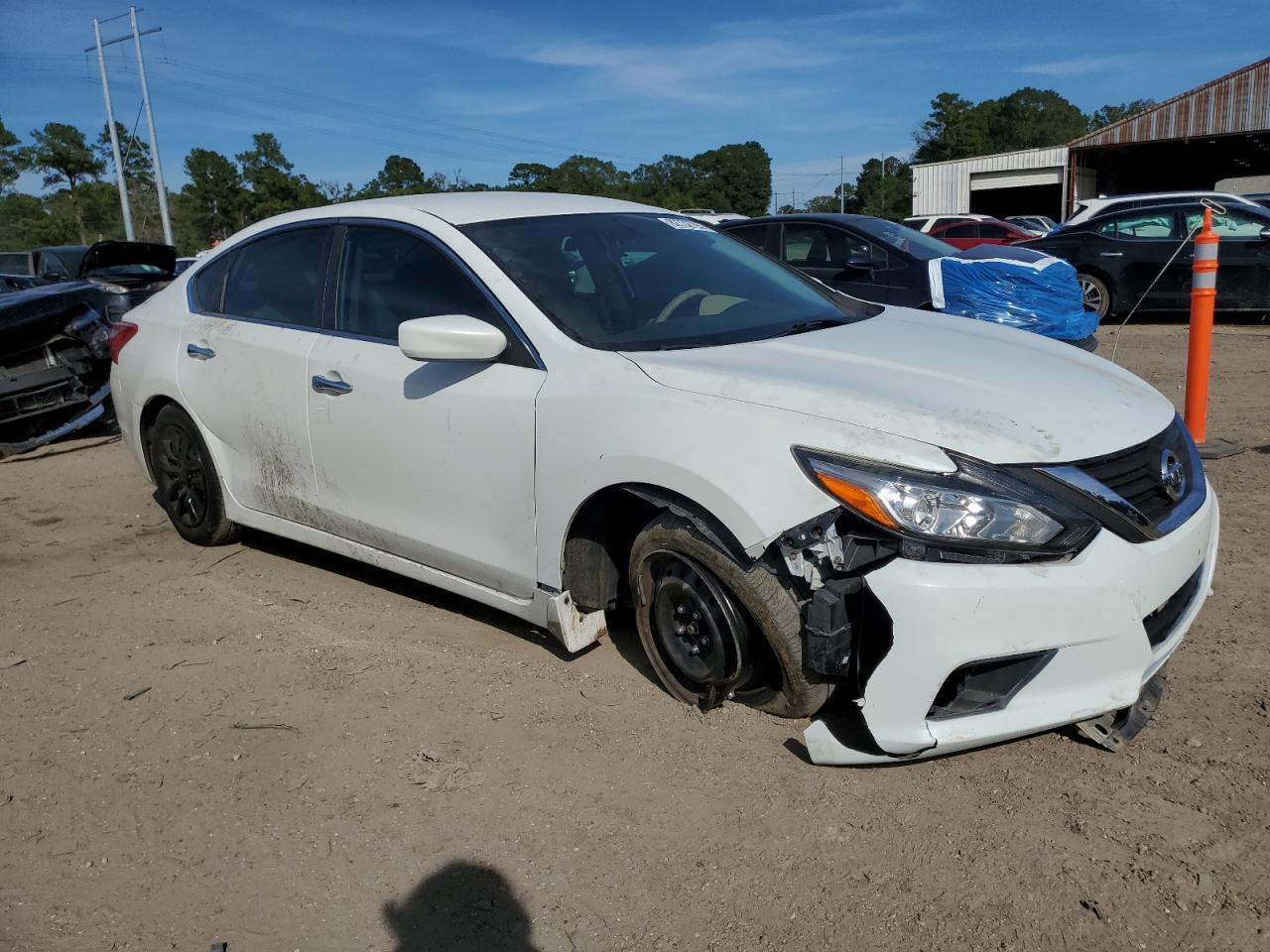 2016 Nissan Altima 2.5 - Фото 4