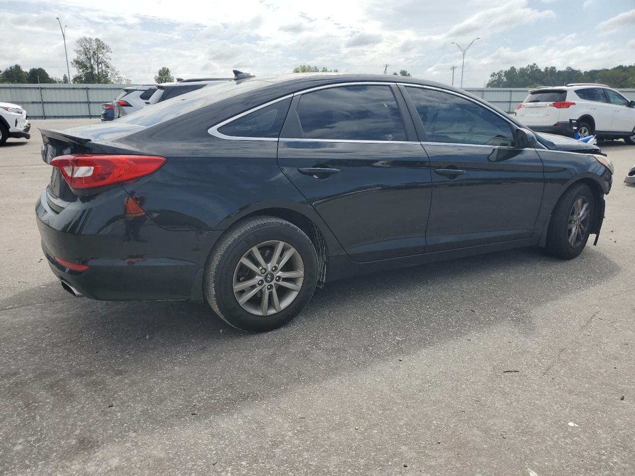 2016 Hyundai Sonata Se - Фото 3