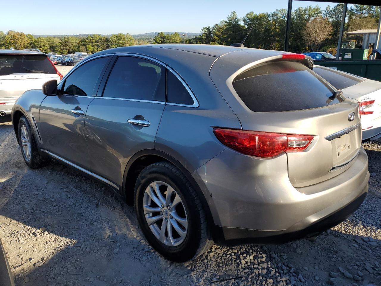 2011 Infiniti Fx35 - Image 2