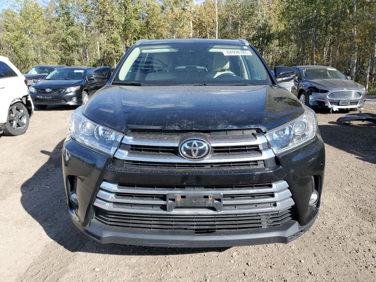 2019 Toyota Highlander Se - Фото 5