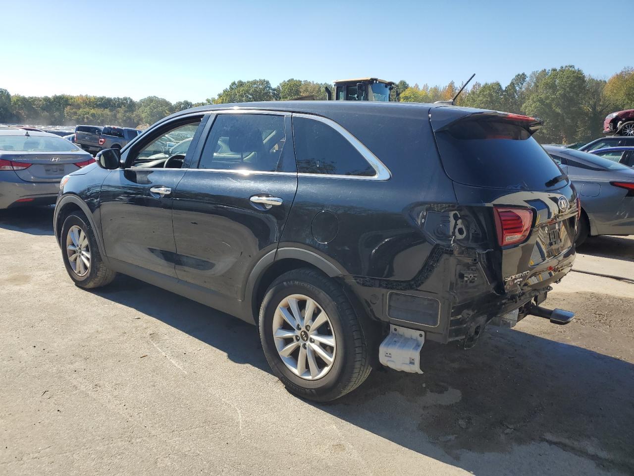 2019 Kia Sorento L - Фото 2