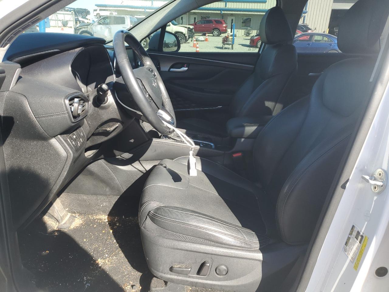 2019 Hyundai Santa Fe Limited - Image 7