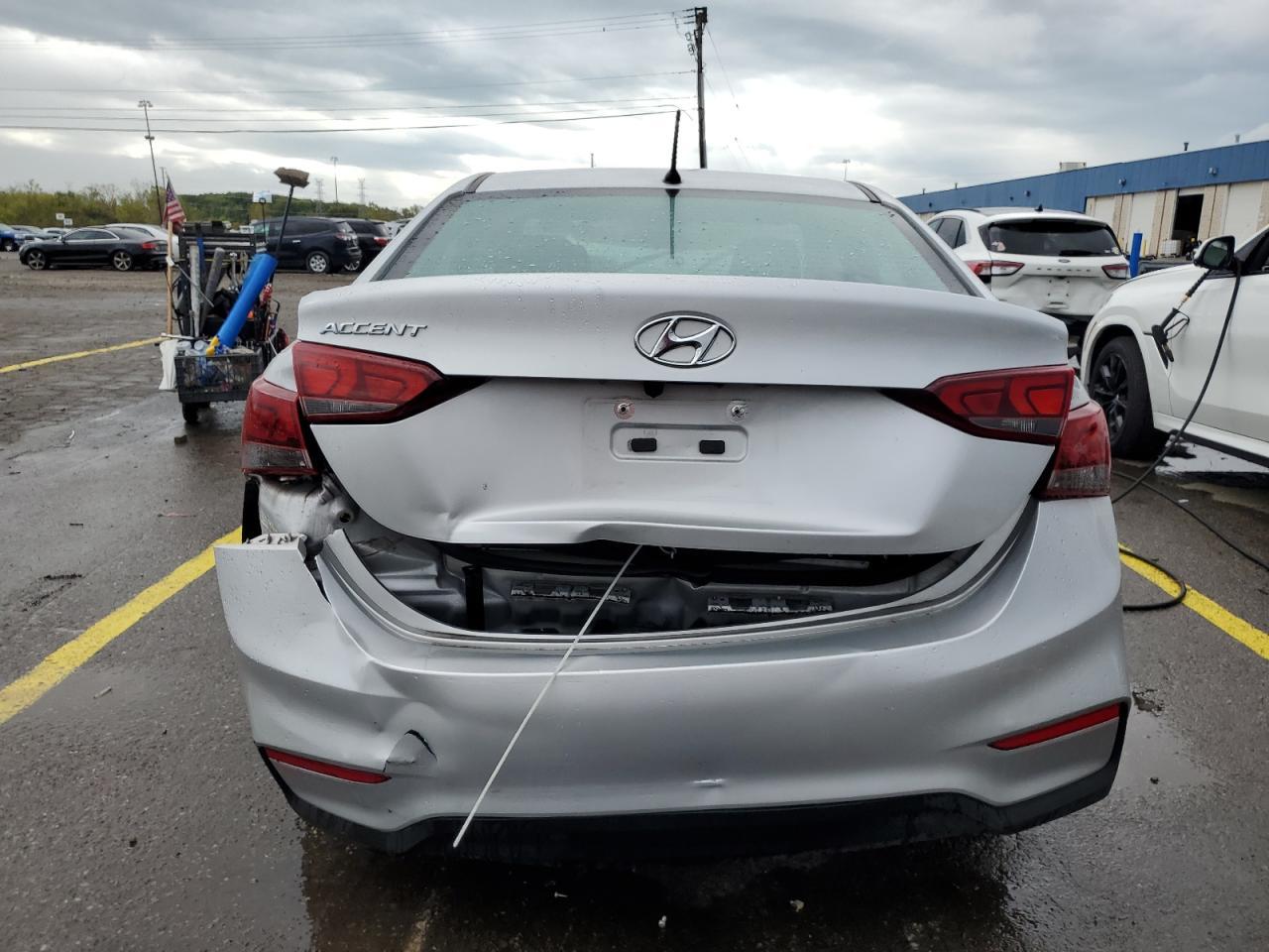2022 Hyundai Accent Se - Image 6